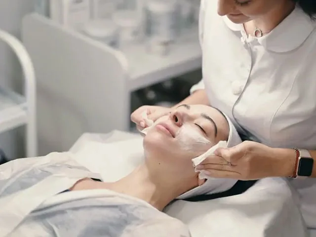 Ce este îngrijirea medicală a pielii?