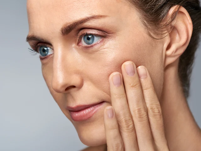 What is Skin Aging? How Can Skin Aging Be Prevented?